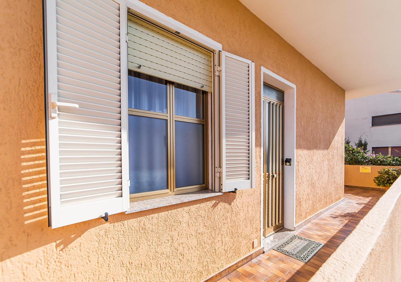 A Casa Di Gio - Murphy Holiday Home La Maddalena  Zewnętrze zdjęcie