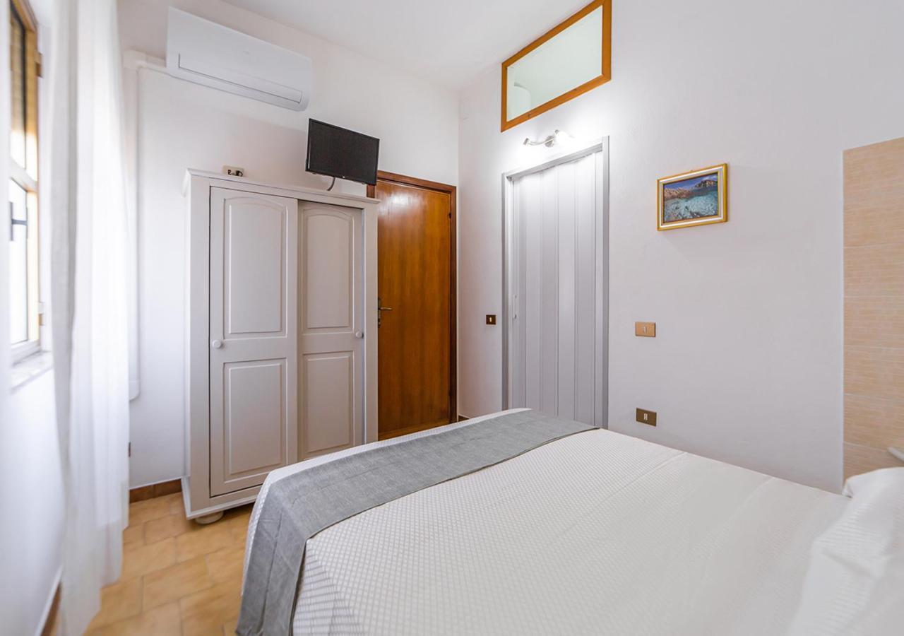 A Casa Di Gio - Murphy Holiday Home La Maddalena  Zewnętrze zdjęcie