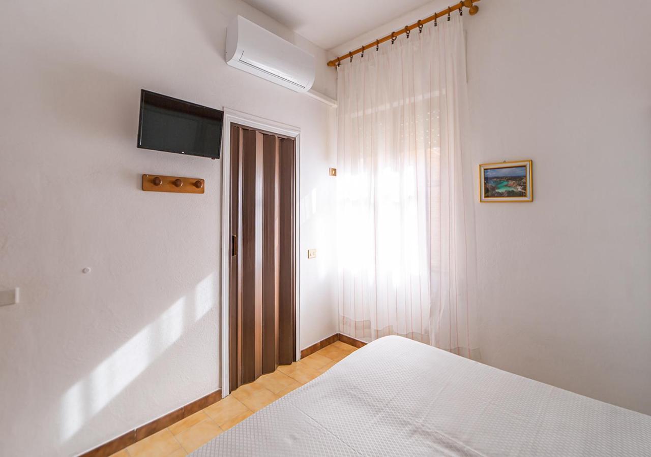 A Casa Di Gio - Murphy Holiday Home La Maddalena  Zewnętrze zdjęcie